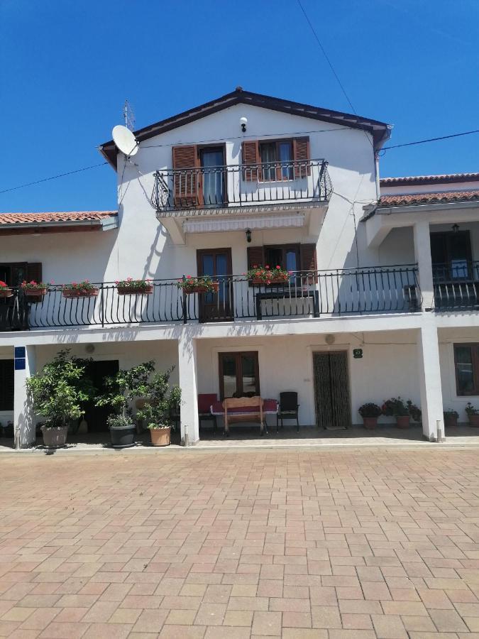Apartments Vellico Bale Exterior photo
