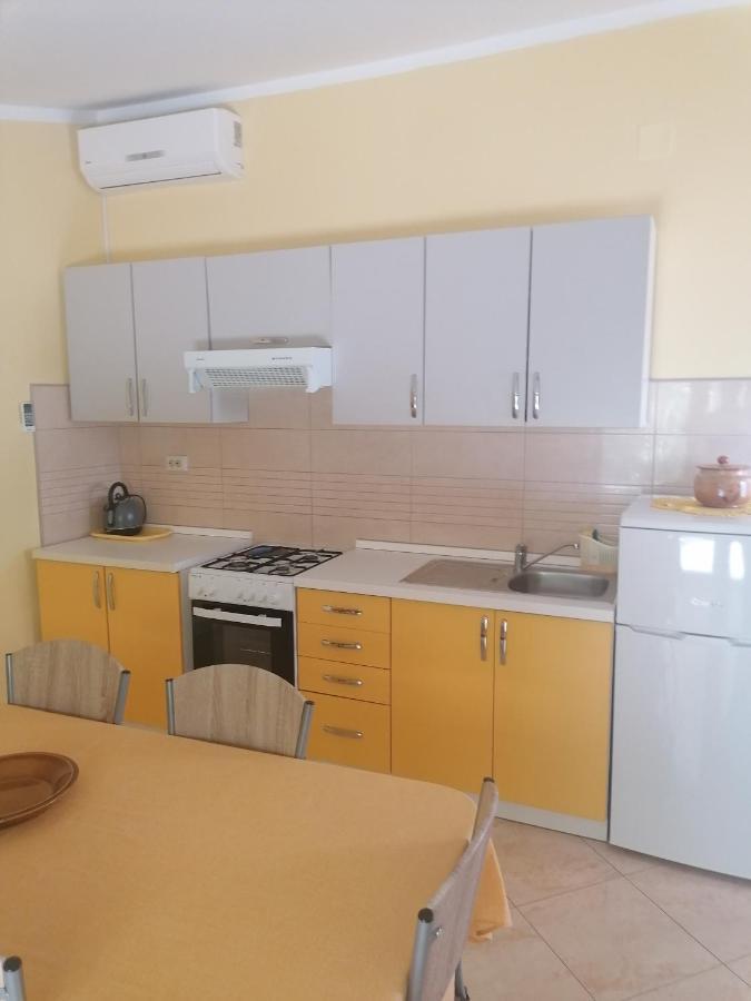 Apartments Vellico Bale Exterior photo